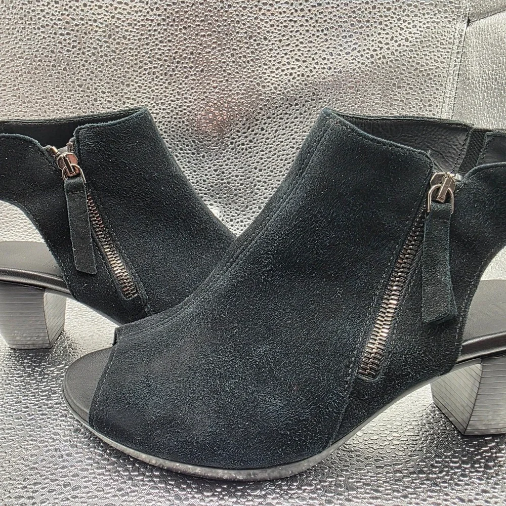 Munro American Suede Leather Slingback Sandals Open Toe Block Heel Sz 6.5W‎ USA